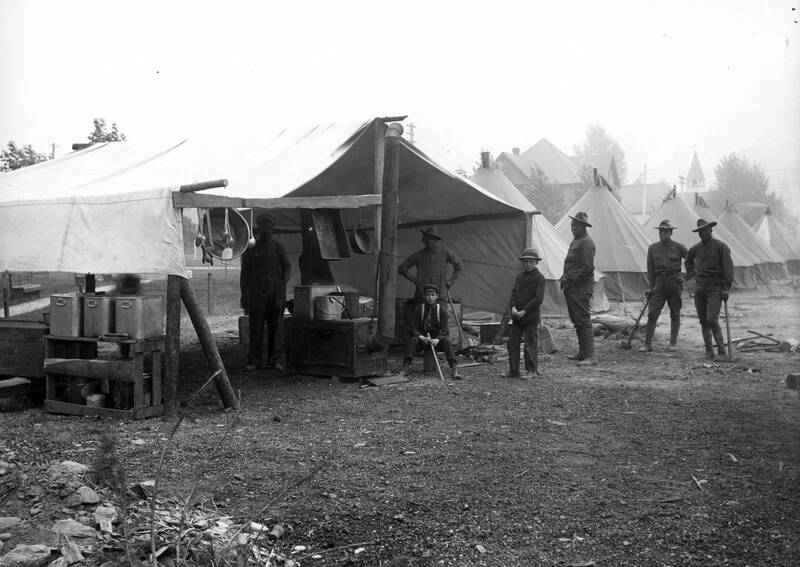 item thumbnail for Forest Fire 1910 - Wallace [1910] Soldiers Camp