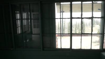 Video of the inside of Basn Butte lookout