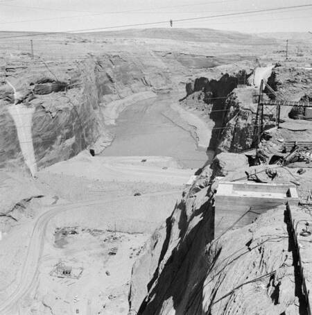 Glen Canyon Dam construction site
