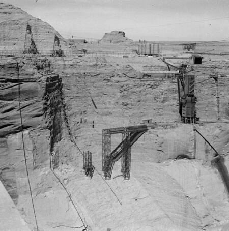 Glen Canyon Dam construction site