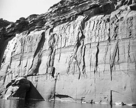 Glen Canyon wall