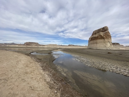 Remains of Lake Powell at Lone Rock