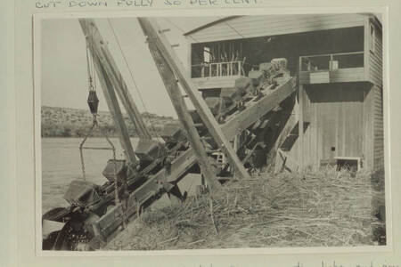 Bucket line of Stanton's Dredge