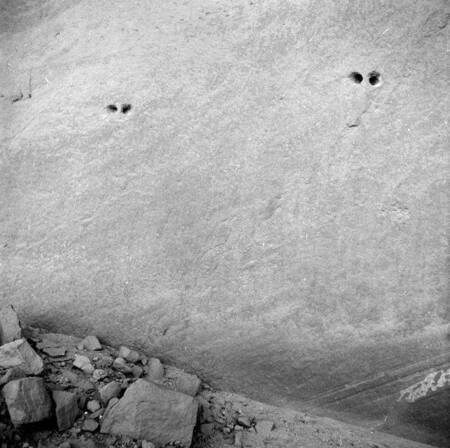 Ancestral Puebloan loom holes