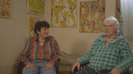 Hélène was shocked by Gaëtane's paintings