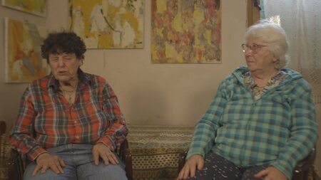 Gaëtane and Rosamunde painted together in BC